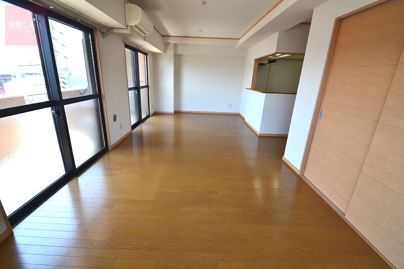 拡大写真:広島市安佐南区祇園4丁目 8階801のリビング