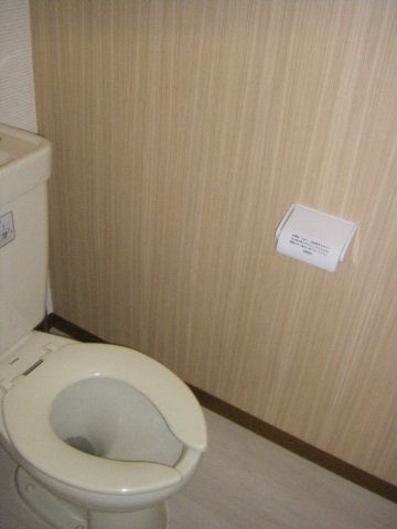 拡大写真:広島市中区本川町3丁目 5階506のトイレ