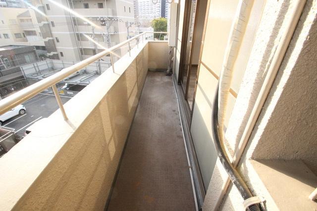 拡大写真:広島市中区西白島町 4階402のベランダ