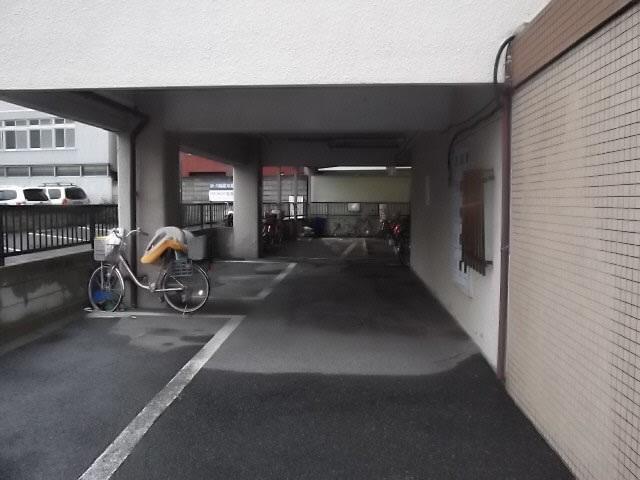 拡大写真:広島市中区西白島町 4階402の共有部分