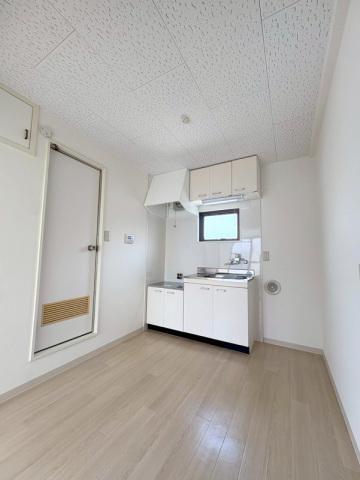 拡大写真:広島市南区西蟹屋4丁目 4階401の室内設備