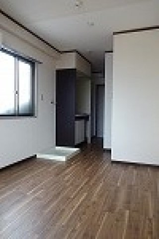拡大写真:広島市南区出汐1丁目 4階402のリビング