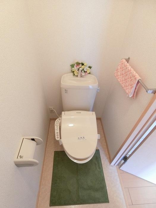 拡大写真:広島市東区上温品4丁目 2階201のトイレ