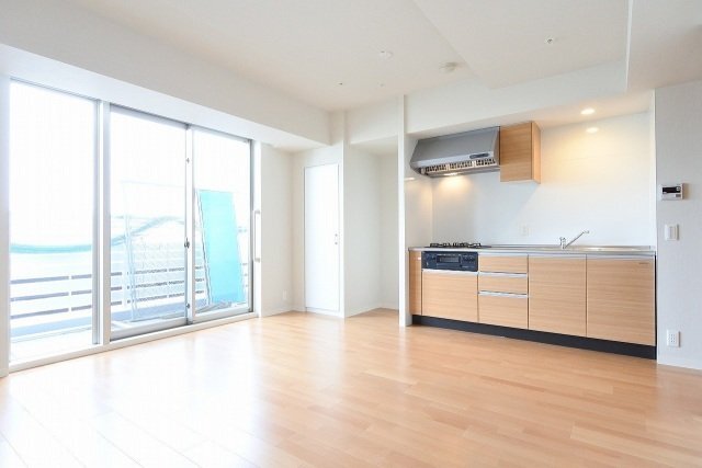 拡大写真：広島市南区松原町 32階3202のリビング