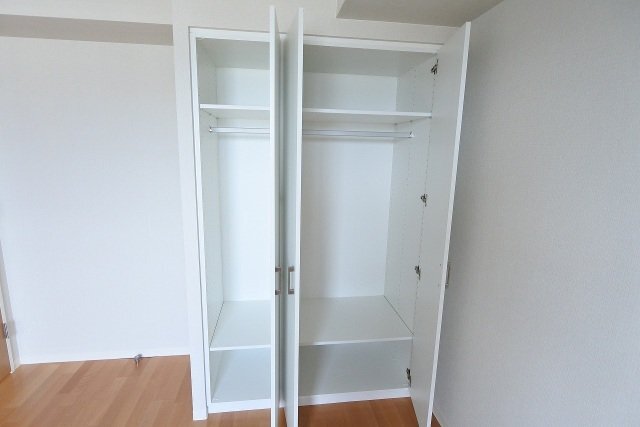 拡大写真：広島市南区松原町 32階3202の収納