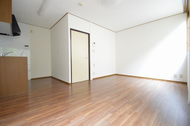 拡大写真:広島市東区牛田旭2丁目 2階102の室内