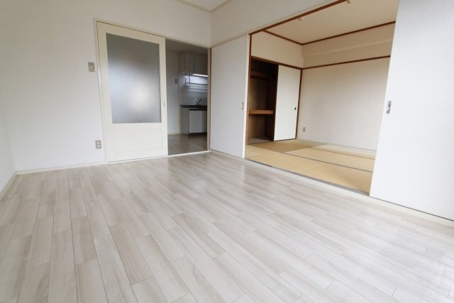 拡大写真:広島市西区井口台1丁目 4階403の室内