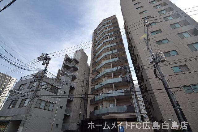 拡大写真:広島市中区東白島町 10階1003の外観写真(昼)