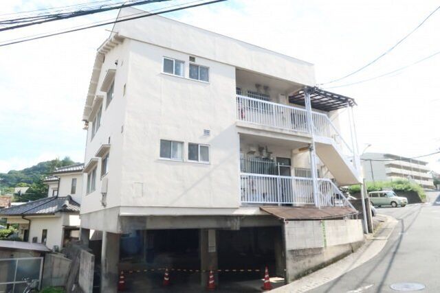 広島市南区東本浦町の外観