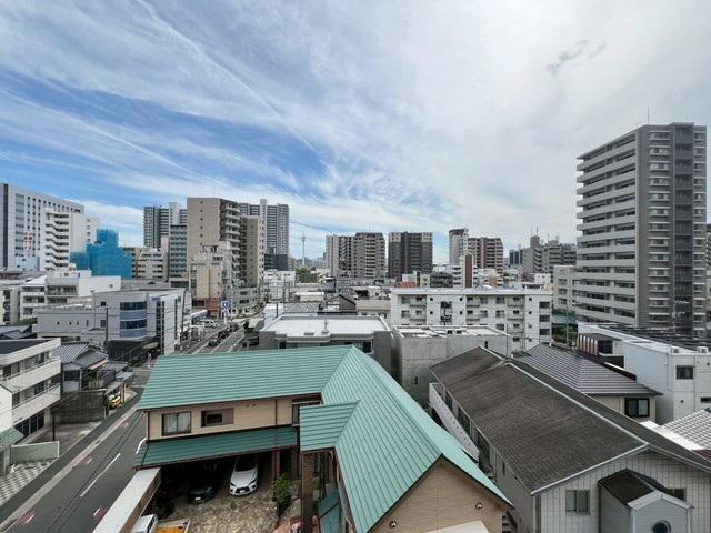 拡大写真:広島市中区西白島町 6階601の眺望