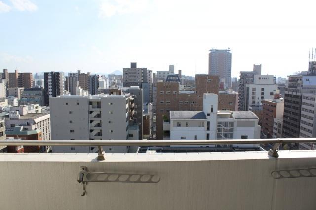拡大写真:ディアメゾン十日市町 13階1303の眺望