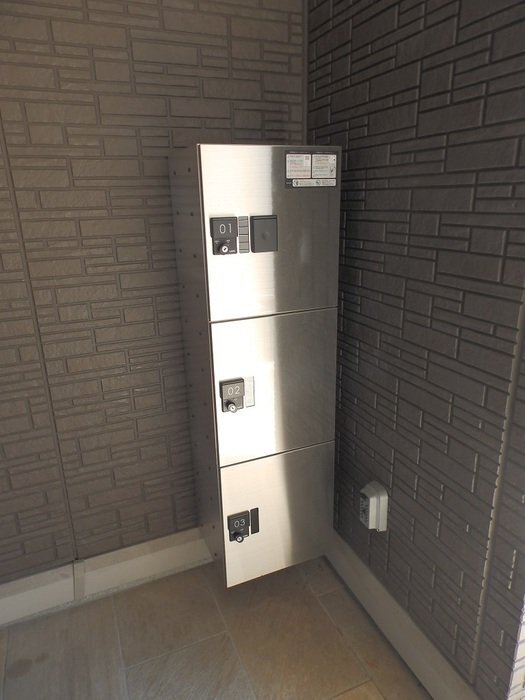拡大写真:サフェスタ窪町 3階304の共有部分