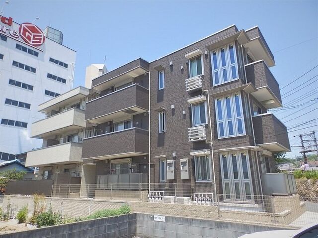 サフェスタ窪町の外観