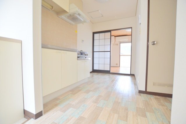 拡大写真:広島市東区牛田早稲田2丁目 2階202のキッチン