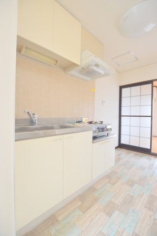 拡大写真:広島市東区牛田早稲田2丁目 2階202のキッチン
