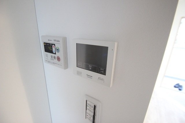拡大写真:廿日市市下平良1丁目 3階301のカメラ付インターホン