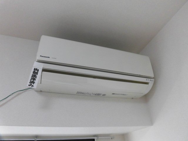 拡大写真：広島市中区大手町３丁目 2階203のエアコン
