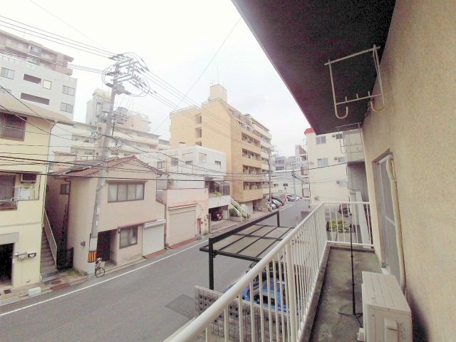 拡大写真:広島市中区吉島町 4階302のベランダ