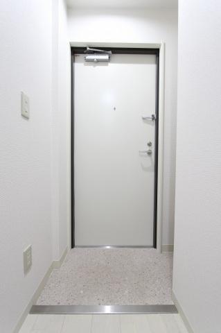 拡大写真:広島市南区西旭町 1階104の玄関