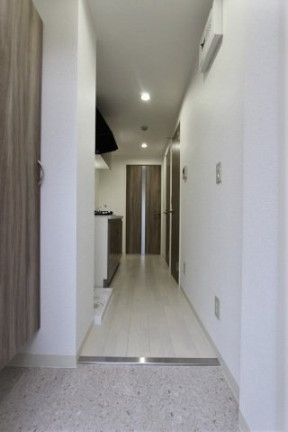 拡大写真:広島市南区西旭町 4階403の玄関