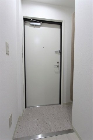 拡大写真:広島市南区西旭町 4階403の玄関