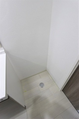 拡大写真:広島市南区西旭町 4階403の洗濯機置場