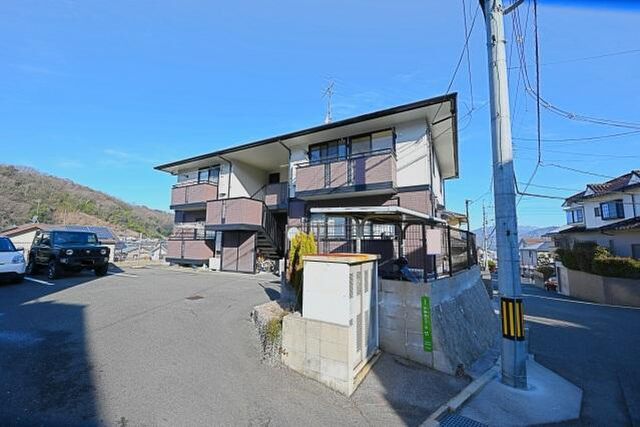 拡大写真:広島市安芸区矢野南3丁目 2階202の外観写真(昼)