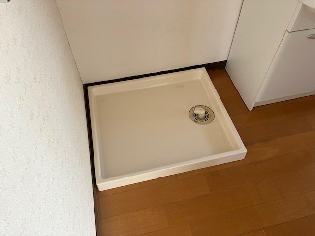 拡大写真:広島市西区観音本町2丁目 4階402の洗濯機置場
