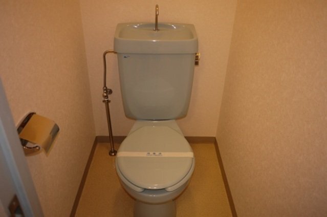 拡大写真:広島市東区矢賀新町2丁目 4階406のトイレ