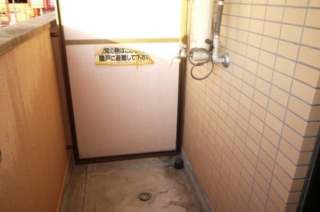 拡大写真:広島市東区矢賀新町2丁目 4階406のベランダ