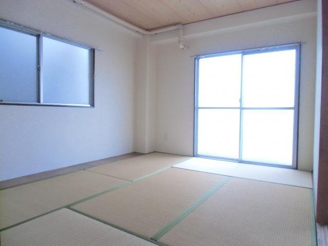 拡大写真:広島市中区河原町 4階401の和室