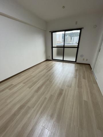 拡大写真:広島市東区牛田本町3丁目 4階402の室内