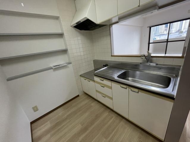 拡大写真:広島市東区牛田本町3丁目 4階402のキッチン