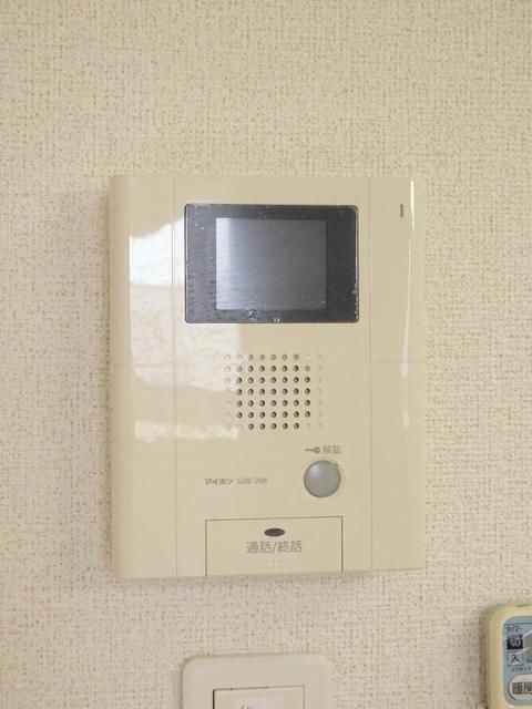 拡大写真：グランツ大町 2階205のカメラ付インターホン