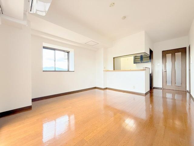 拡大写真:広島市安佐北区口田1丁目 12階1202のリビング
