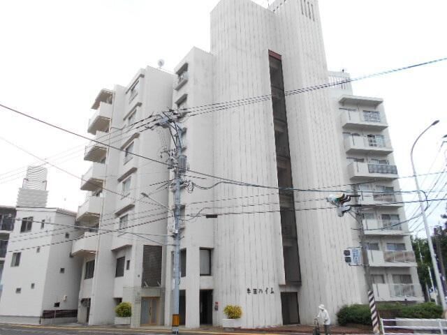 写真：広島市東区牛田本町３丁目の外観