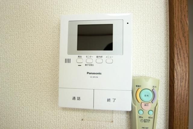 拡大写真:広島市安佐北区深川1丁目 0002のカメラ付インターホン