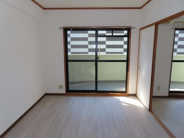 拡大写真:広島市安佐南区大町東4丁目 3階302の室内