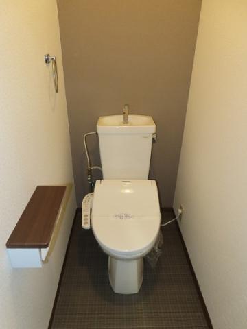 拡大写真:広島市安佐南区大町東4丁目 3階302のトイレ