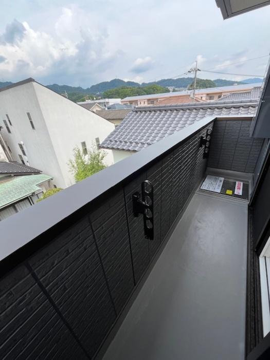拡大写真:フィオーレ府中本町 3階301のベランダ