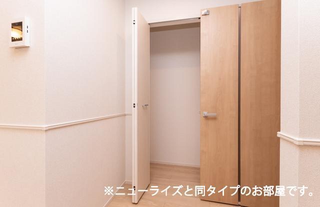 拡大写真:ドゥジェム 1階105の収納(イメージ)