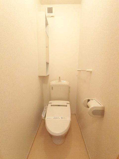 拡大写真:bloom 1階101のトイレ