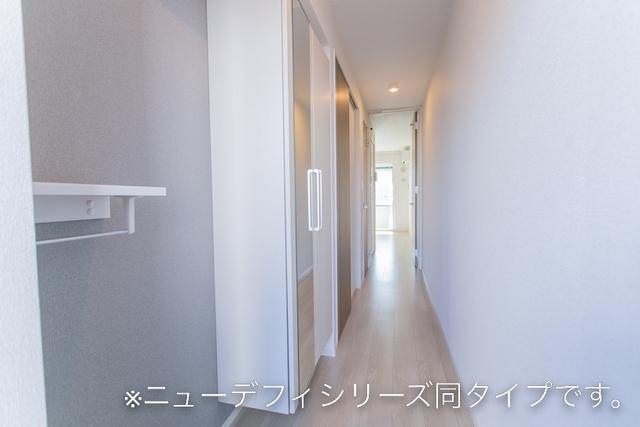 拡大写真:カーサ グラシオッソ 祇園 A 1階104の玄関(イメージ)