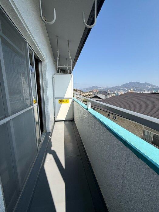 拡大写真:広島市佐伯区坪井1丁目 3階305のベランダ