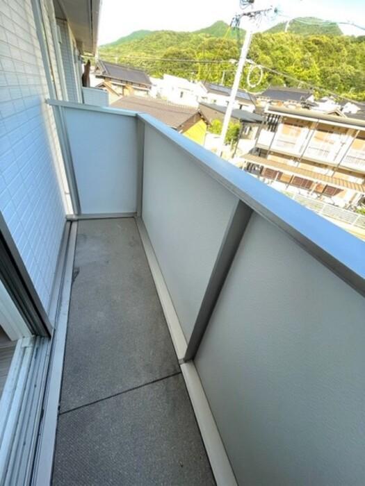 拡大写真:安芸郡海田町国信1丁目 2階202のベランダ