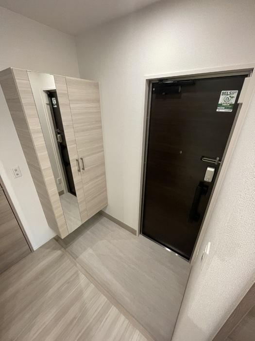 拡大写真:安芸郡坂町坂西2丁目 1階101の玄関