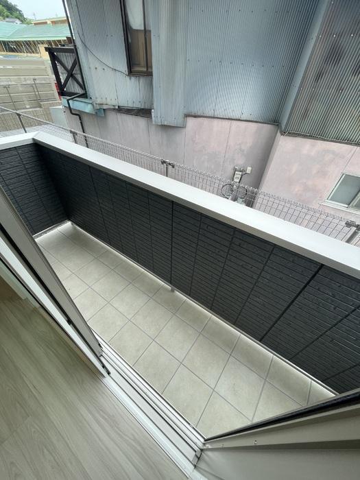 拡大写真:安芸郡坂町坂西2丁目 1階103のベランダ