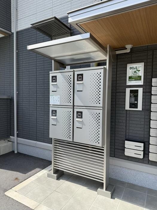 拡大写真:安芸郡坂町坂西2丁目 3階301の共有部分