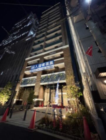拡大写真:大阪市中央区常盤町1丁目 4階401の外観写真(夜)