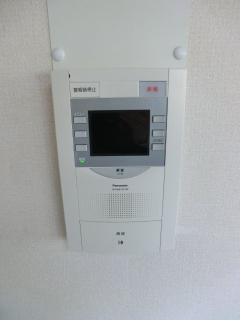拡大写真：ロイヤル南茨木 3階302のＴＶモニターホン
